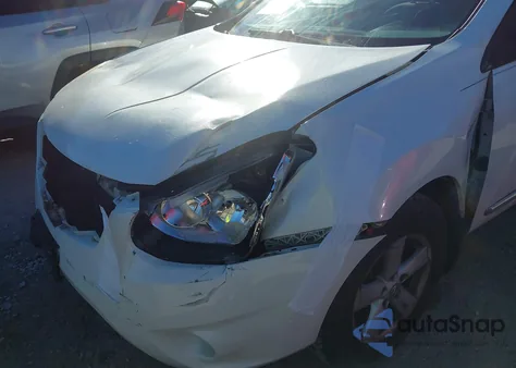 2013 Nissan Rogue S z USA, uszkodzony, nr VIN JN8AS5MT7DW509087